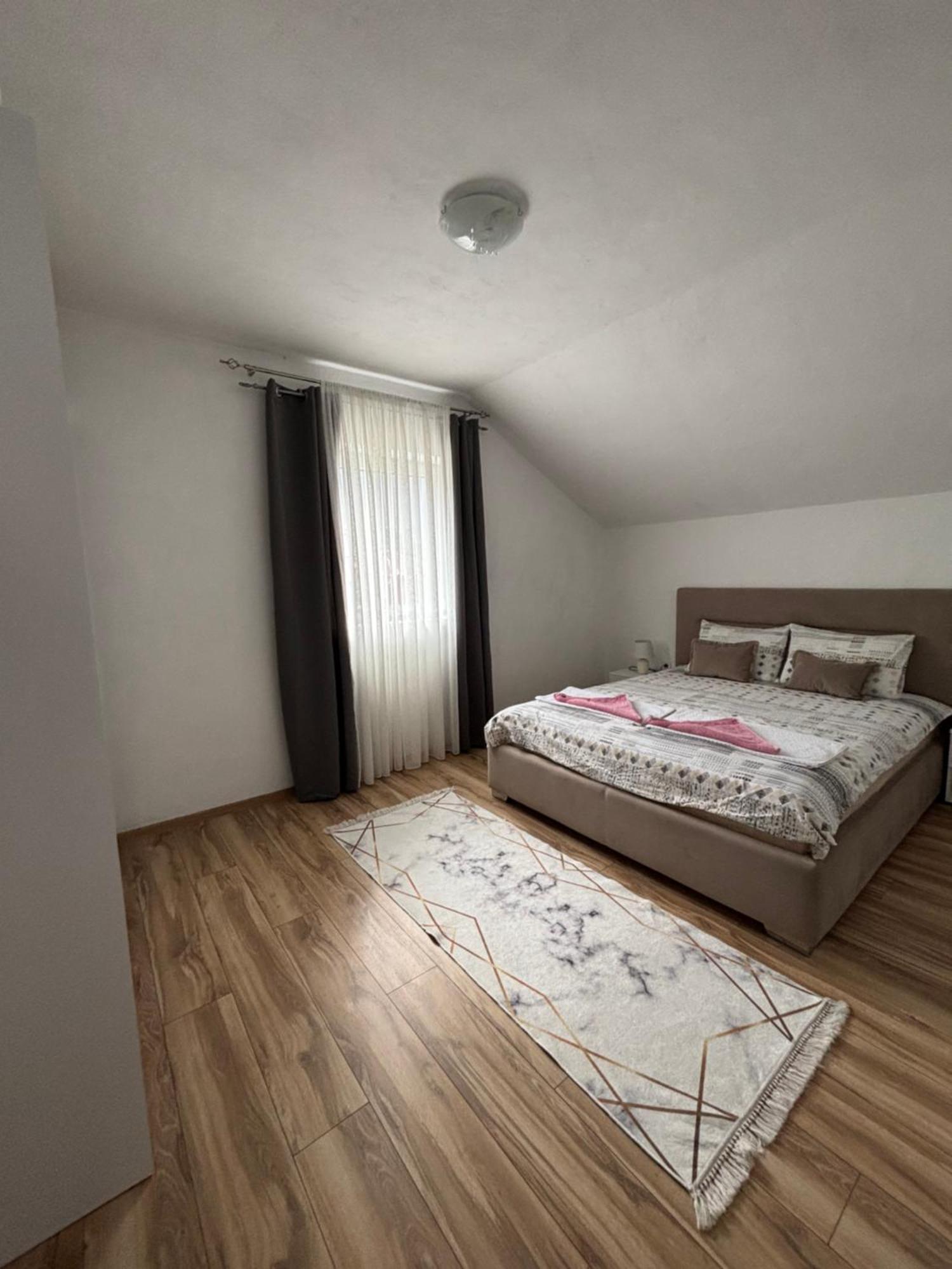 Apartment La Casa Plužine Εξωτερικό φωτογραφία
